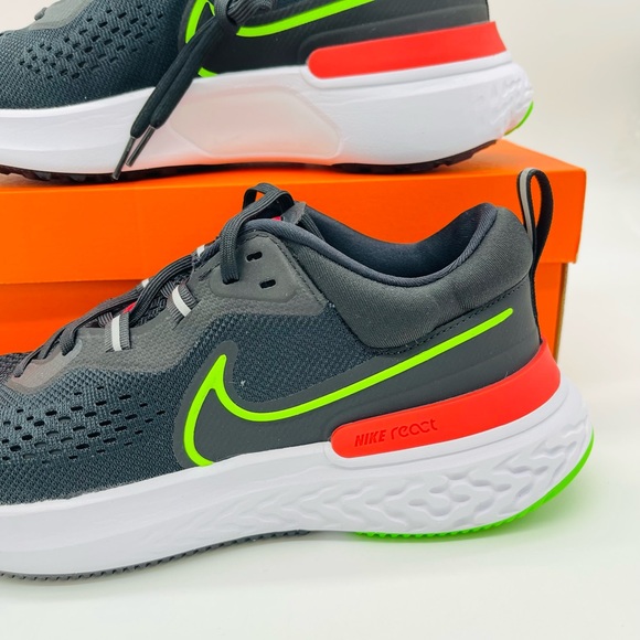 Nike React Miller 2 Shoes - Picture 6 of 10